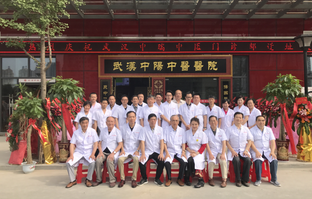 用数字化重构业务，中上阳互联网医院客流增长有望超过线下